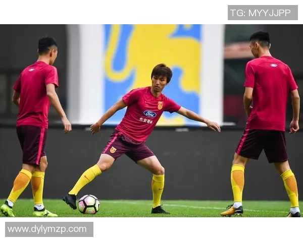 拉腊与阿根廷独立队精彩对决比分揭晓引发球迷热议