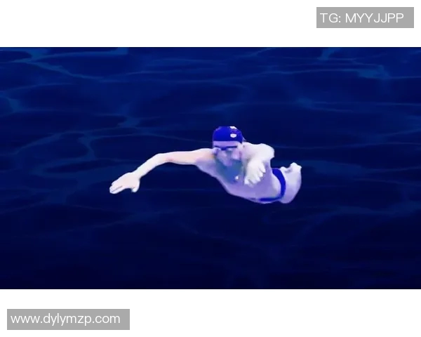 蝶泳技术解析与训练方法探究：提升技巧与水中表现的全面指南