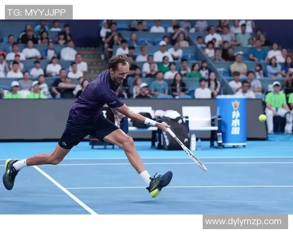 杭州网球队在联赛中的速度优势与战术分析 杭州网球队在联赛中的速度优势与战术分析