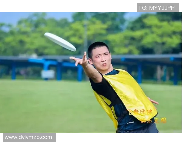 深入分析杭州飞盘队包夹战术的优势与应用策略 深入分析杭州飞盘队包夹战术的优势与应用策略