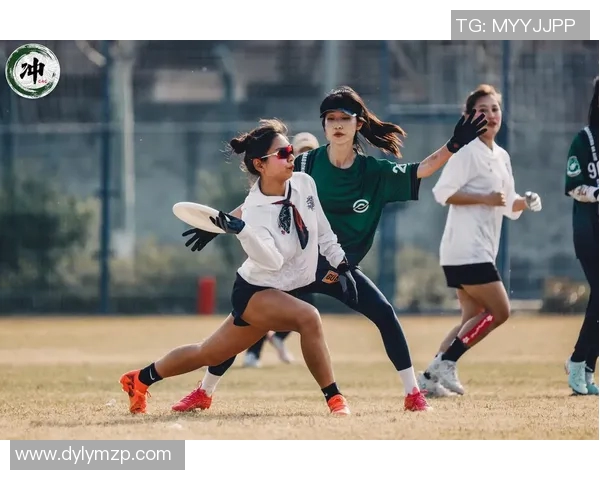 飞盘竞技新风潮:探秘广州飞盘队的战术反击与团队协作 飞盘竞技新风潮:探秘广州飞盘队的战术反击与团队协作