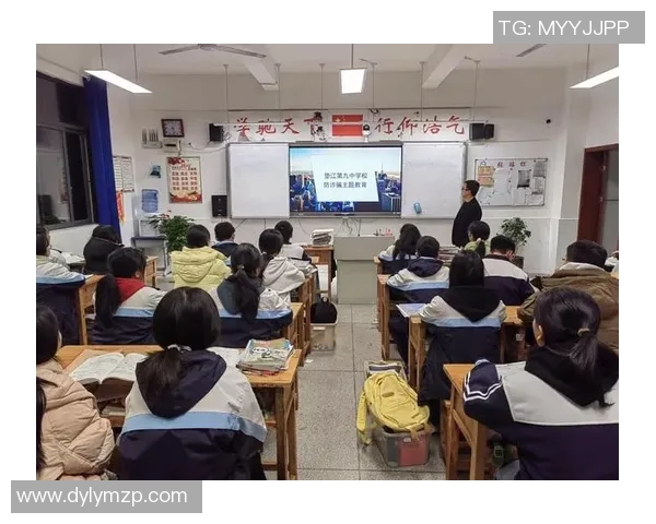 深入分析重庆街舞队的防反策略与战术运用